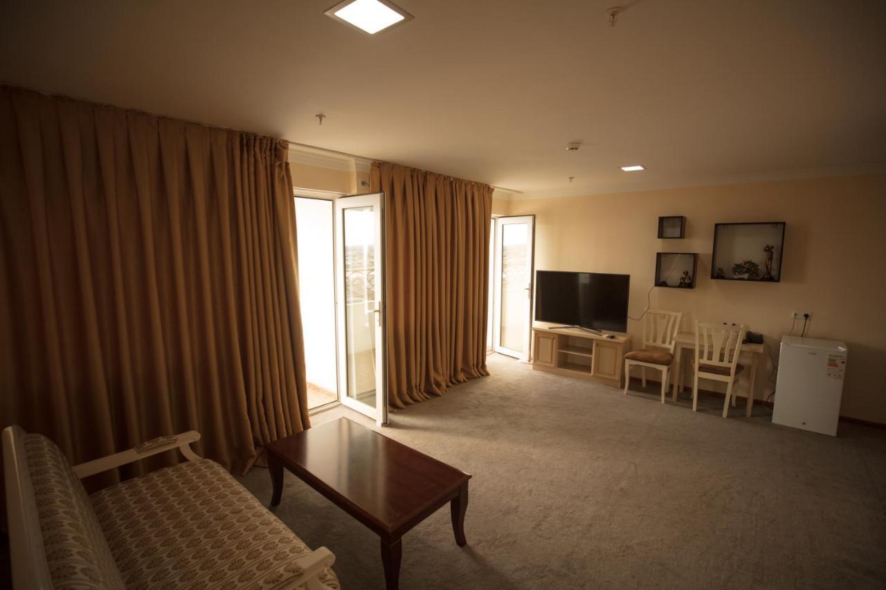 Tashkent Hotel Nukusz Kültér fotó